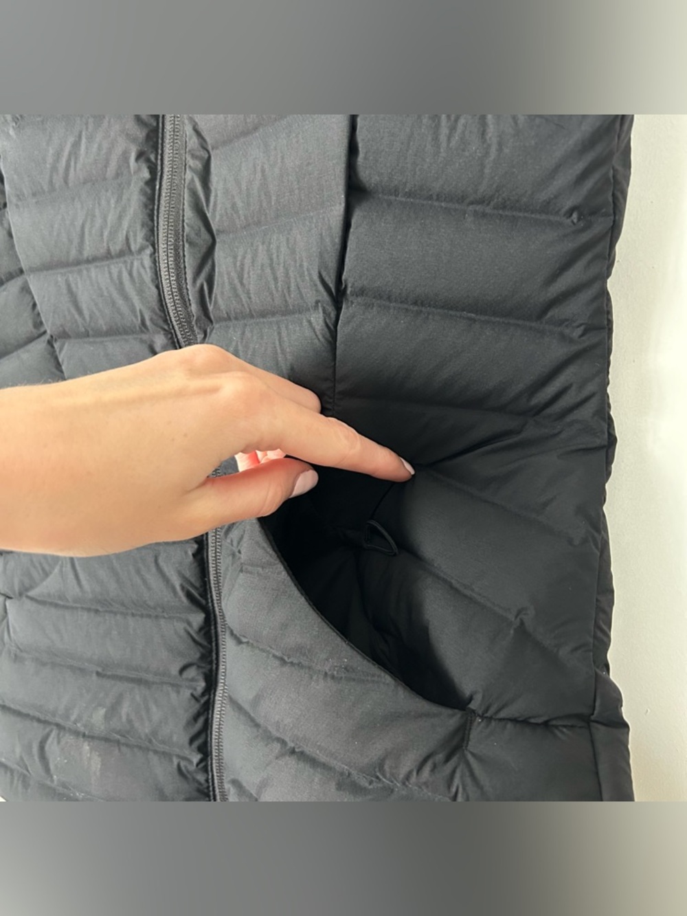 Lululemon Pack It Down Vest Black Size 4 - Picture 5 of 11